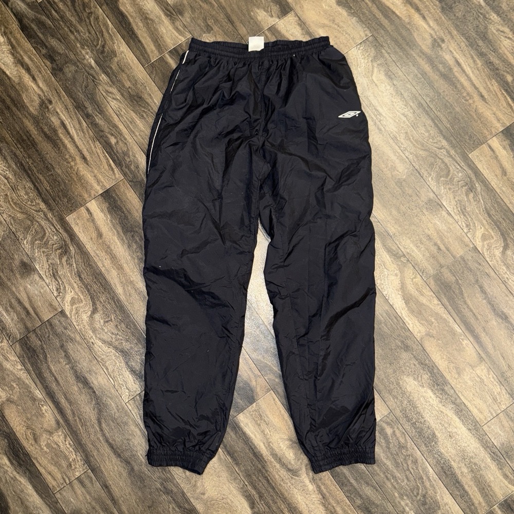 Vintage Umbro Windbreaker Track Pants Nylon Men's Large Mesh Lined Black Active